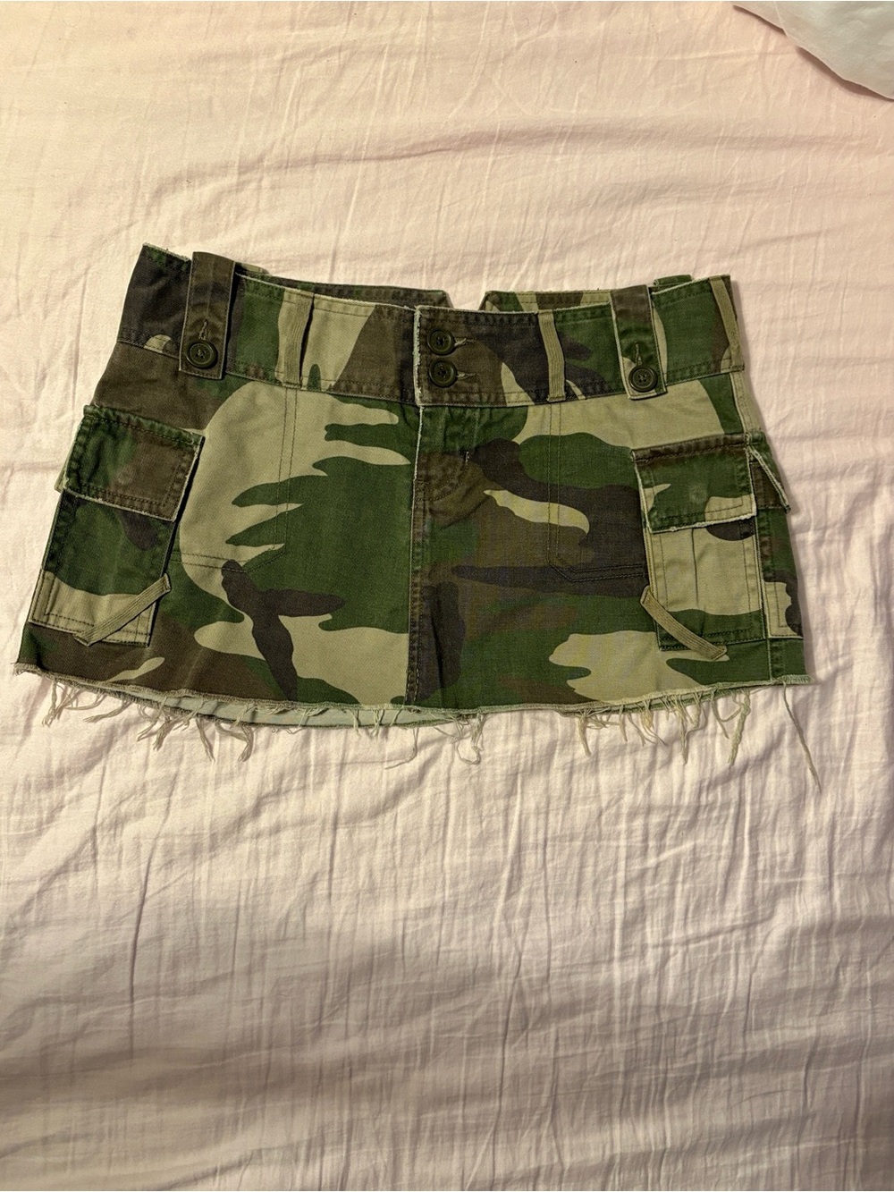 Abercrombie & Fitch Green Camo Cargo Mini Skirt Y2K